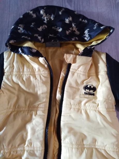 Kompletik veľmi pekný, 74