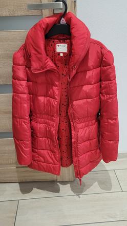 Červená bunda, 146