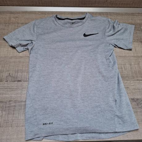 Tričko, nike,122