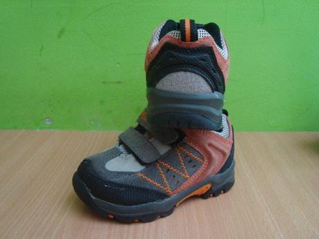 Kožené topánky-tenisky, peddy,22