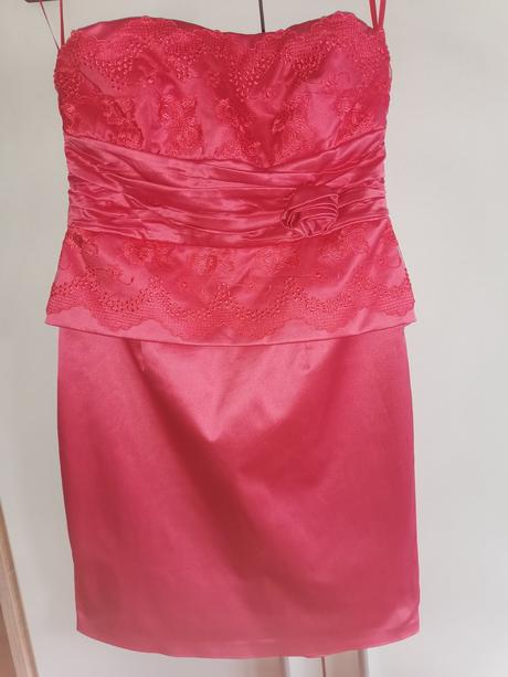 Lososove šaty s čipkou, m