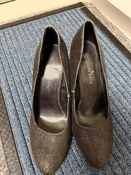 Čierne trblietavé lodičky, 37