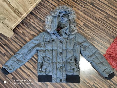 Predám krásnu bundičku, m