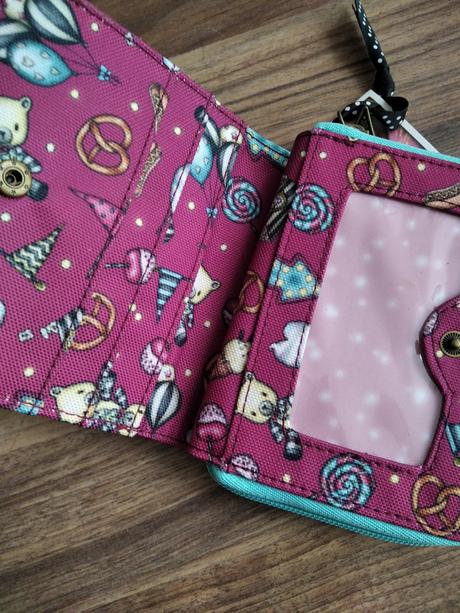 Peňaženka, santoro