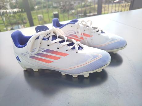 Chlapčenské kopačky, adidas,35