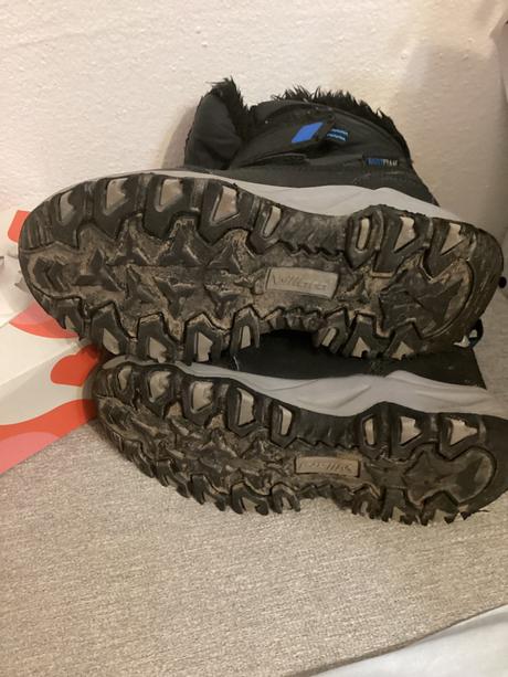 Topánky na zimu, 28