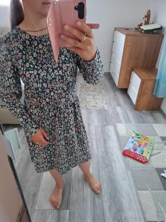 Dámske šaty s dlhým rukávom s, s