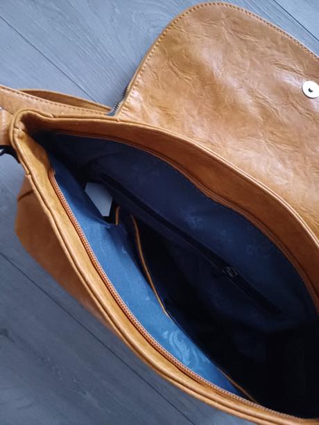 Horčicovožltá kabelka, 