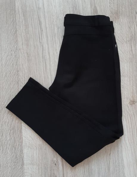 Elastické čierne nohavice, l