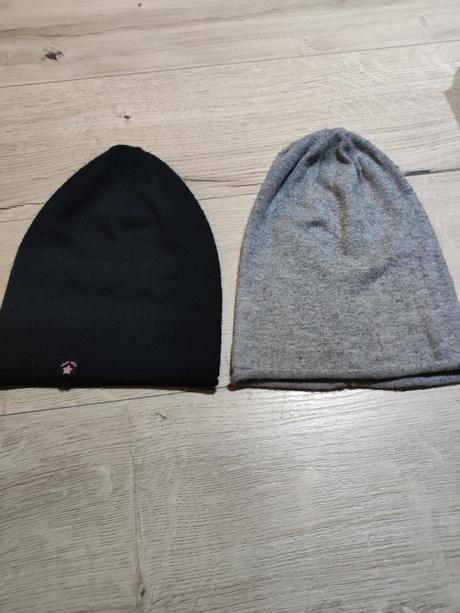 Čiapky, reserved,140