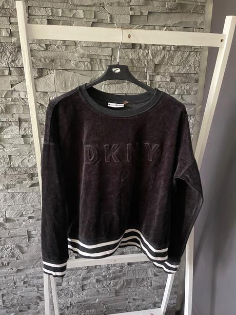 Dkny v.m, dkny,m