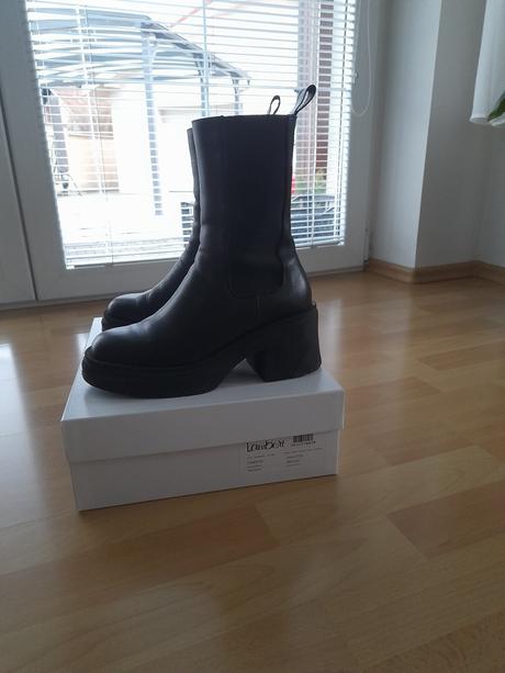 Dámske členkové čižmy 38, 38