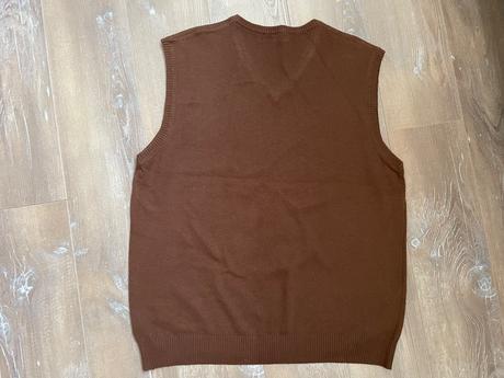 Hneda vesta, next,l