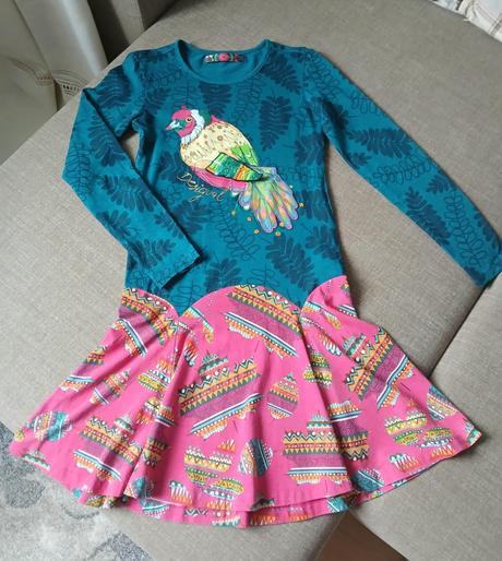Krásne farebné šaty zn. desigual, desigual,146