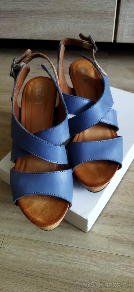 Letné sandálky na platforme 39, 39