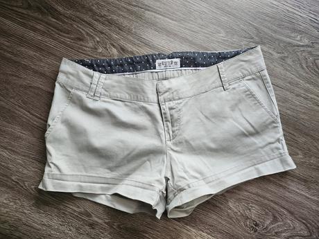 Sive kratasy, pull&bear,m