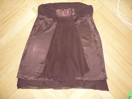 Saténová sukňa, m