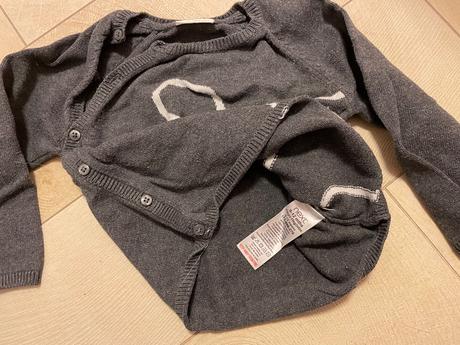 Sveter s leginami, next,74