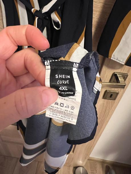 Krasne, nove, lahucke saty pre moletky 4xl, 4xl