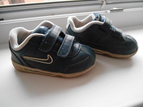 Tenisky uvedená veľkosť eur 23,5, nike,23