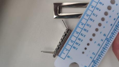 Zapínanie na kabelku, 