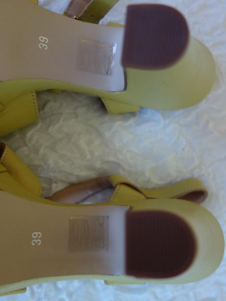 Kožené sandále versace 19v69 marcell, veľ.39, versace,39