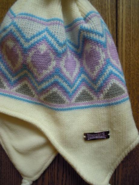 Čiapka, lonsdale,140