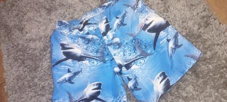 Plavky so žralokmi, young dimension,158