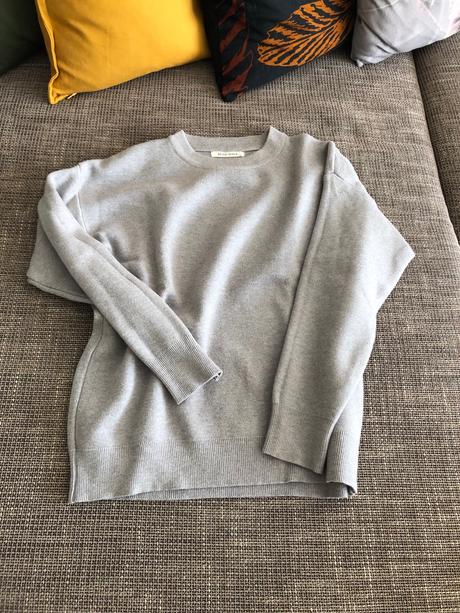 Suprava šaty a pulovrik, veľkosť s, s