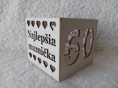 Drevený svietnik pre mamičku k 60, 