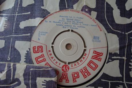 Predám platne od slovenských a českých interprétov, 