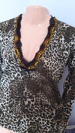 Tigrie tričko s v výstrih xl/ xxl, xl