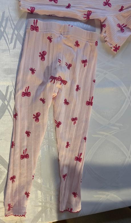 Nadherny set, sinsay,104