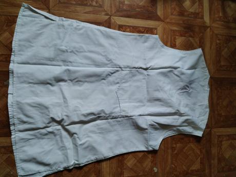 Pracovný plášť, 44