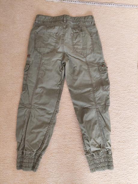 Kapsáčové nohavice, lindex,134