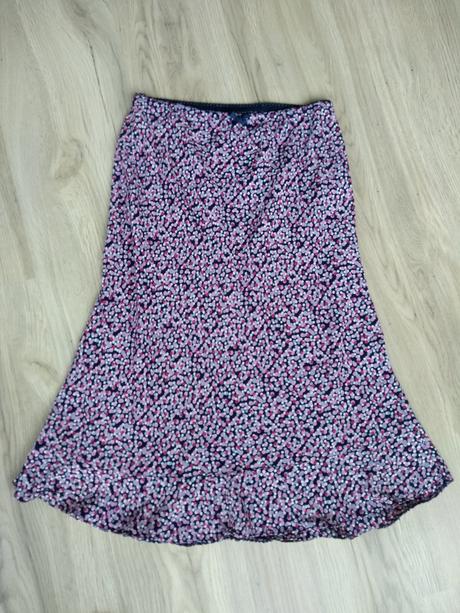 Letna sukna vel. 146, 146