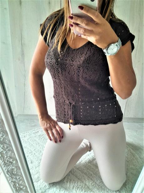 Háčkovaný hnedý svetrík-s, s