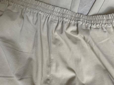 Elegantnejšie nohavice, 42