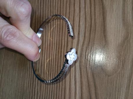 Naramok z krizikom , detský, 