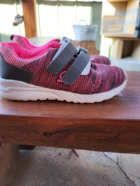 Tenisky + doporučené postovne, 35