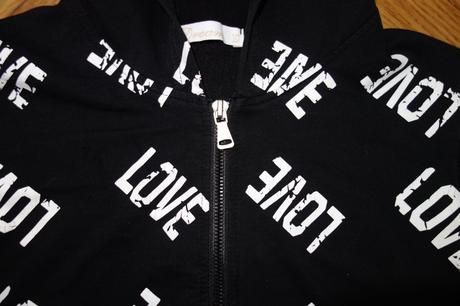 Mikina love 10 rokov, 134