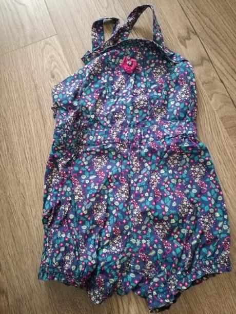 Krásne opalovačky, sergent major,86