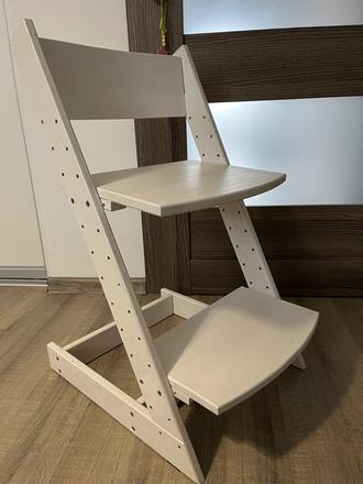 Rastúca stolička guuga, 