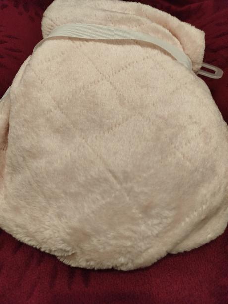 Deka nová ružová,