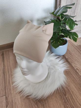 Čiapočka s uškami, <50