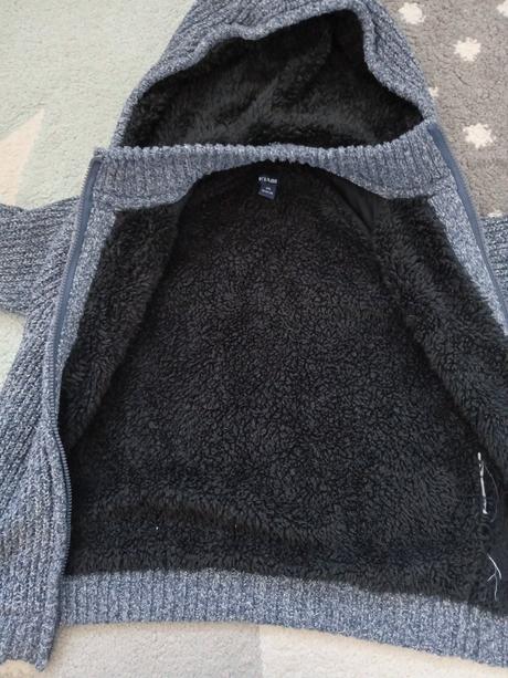 Teply sveter 104, 104