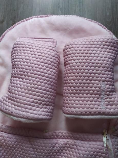 Rukavice na kočík, pinkie