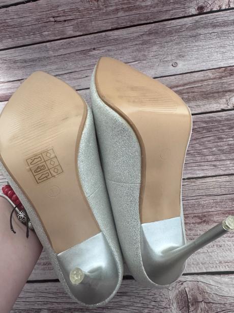 Elegantné strieborné lodičky veľ 37, 37