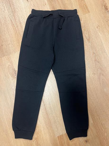 Tepláky, sinsay,134