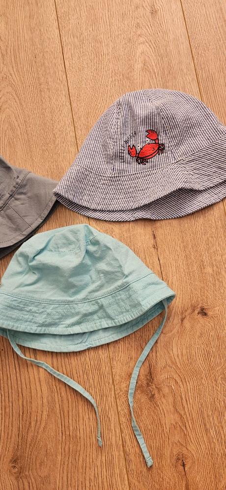 Klobúčiky 3ks, h&m,86